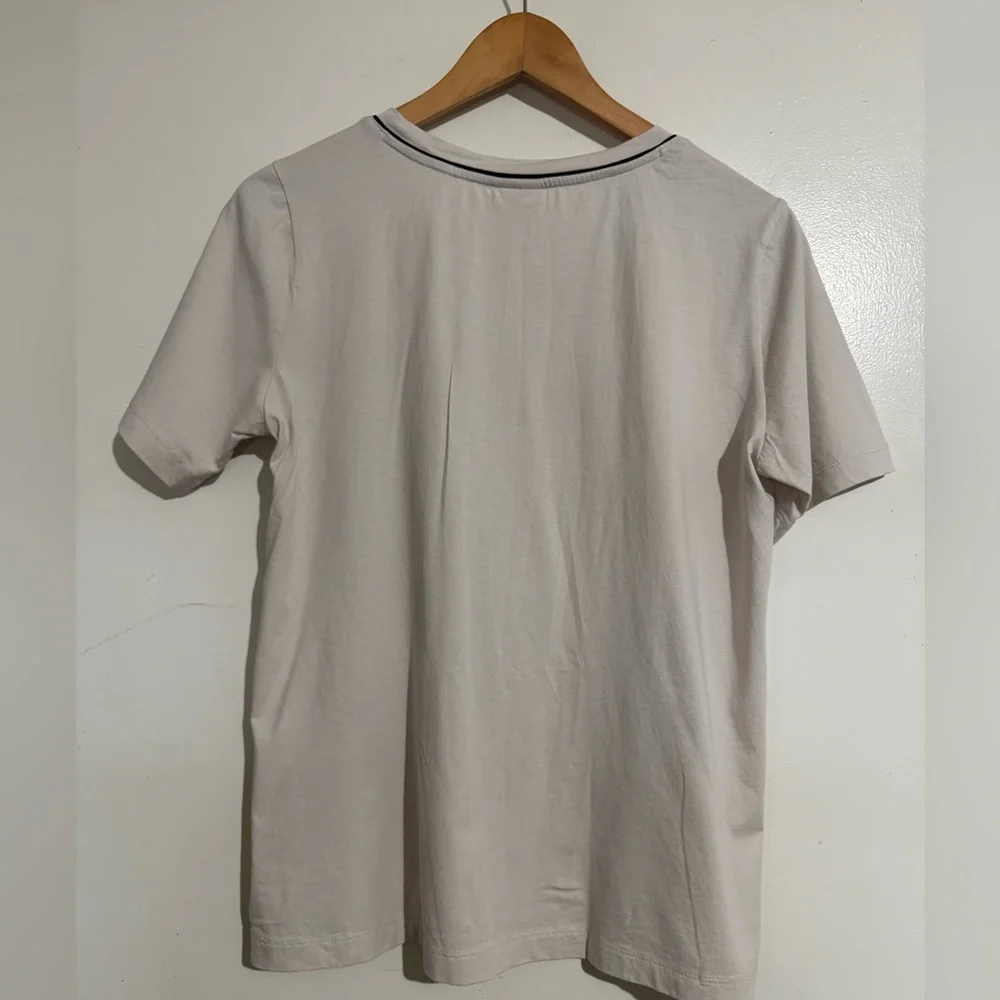 Champion Medium Cream V-Neck T-Shirt - Picture 4 of 5